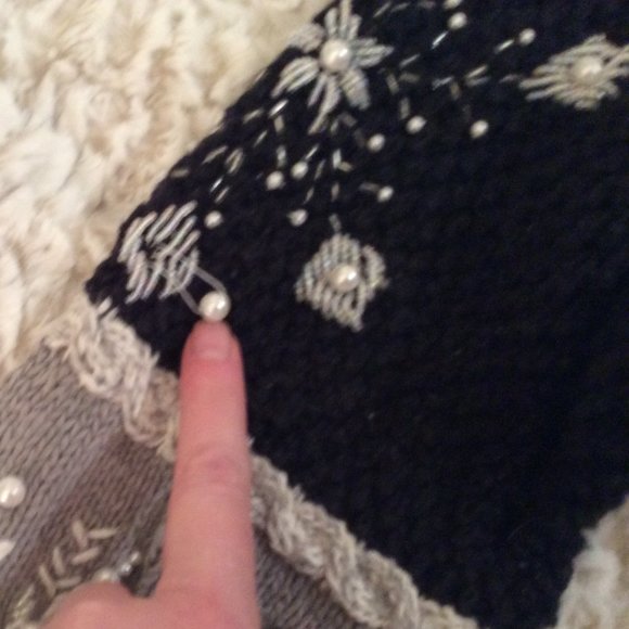 Hand Knitted Vintage Oversize Funnel Neck Sweater - Picture 15 of 16